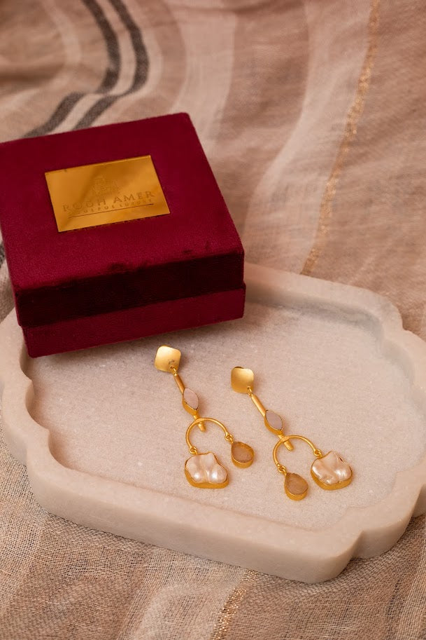 Aaghaa earrings