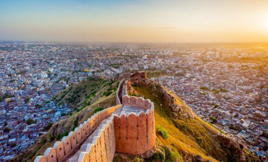 Five reasons to stay at the beautiful nahargarh fort