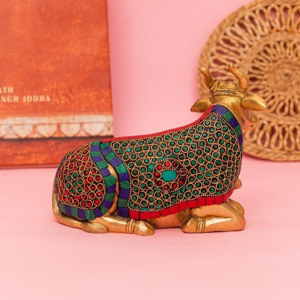 Crimson Nandi Idol